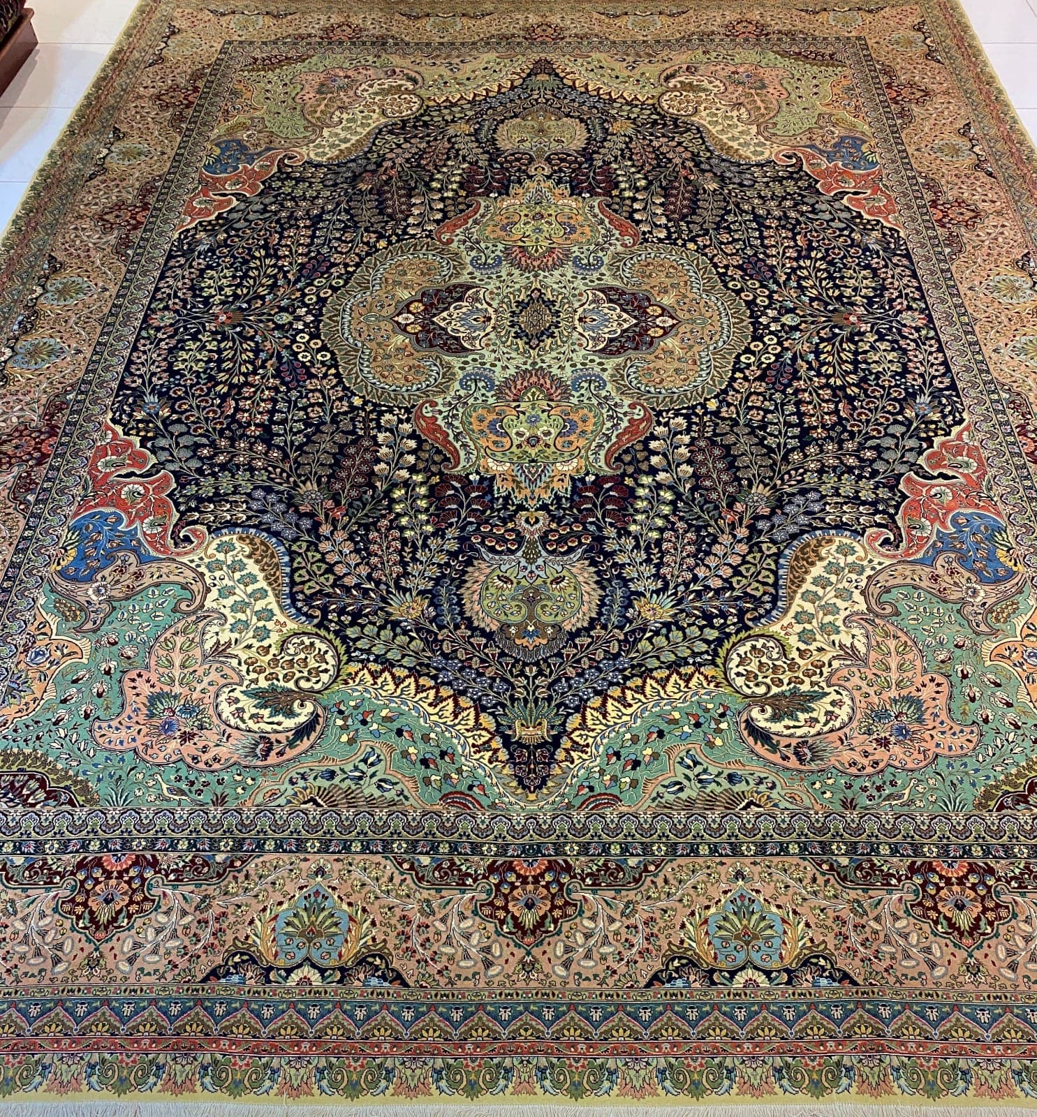 سجادة تبريز الفارسية الفاخرة المصنوعة يدوياً (3m x 4m) view 2