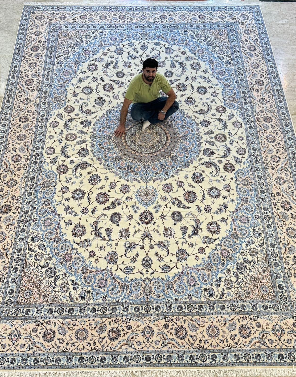 سجادة فارسية يدوية من نائين - من تصنيع حبيبيان - صوف وحرير view 5