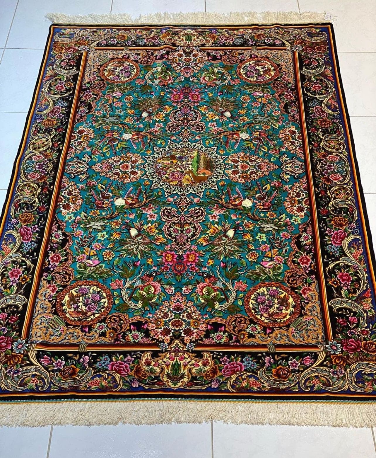 سجادة إيرانية يدوية الصنع عالية الجودة من قم – 2.00m x 1.35m، أناقة فارسية خالدة view 4