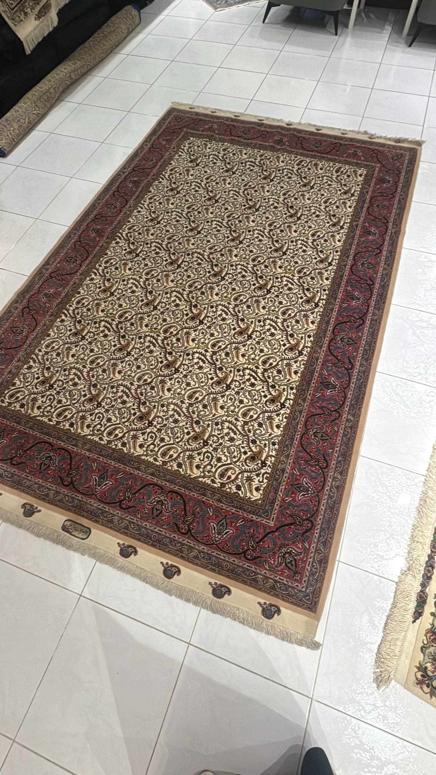 سجادة تبريز إيرانية يدوية من الصوف والحرير – 2.00m x 3.00m | حرفية فارسية فاخرة في الإمارات view 3